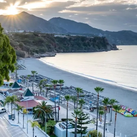 Apartamento Playa, Piscina Y Relax En Coqueto En *