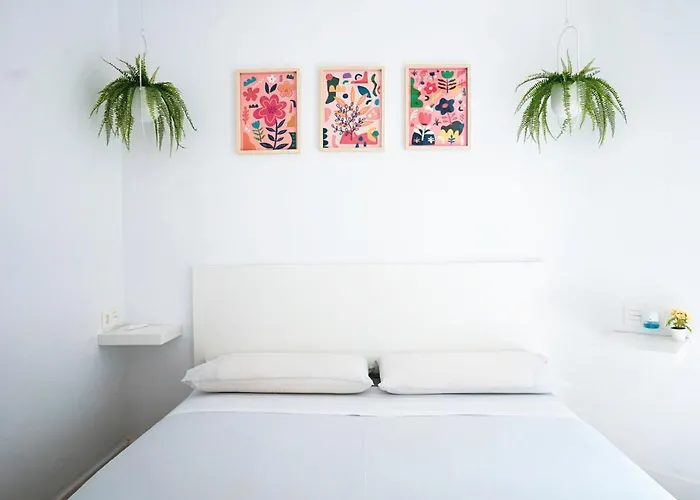 Apartamento Playa, Piscina Y Relax En Coqueto En *